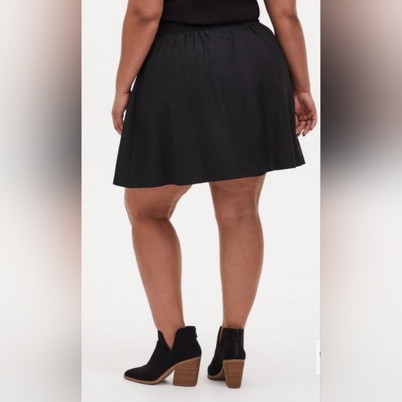 TORRID Button Front Mini Twill Skirt! NWT! - Picture 5 of 8